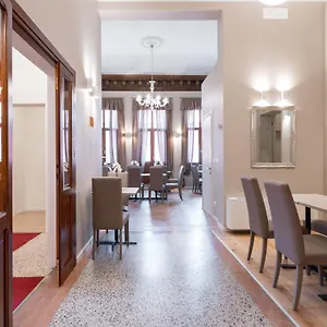 فندق Palazzo Martinelli Dolfin