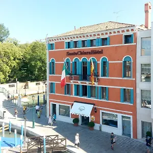 فندق Santa Chiara